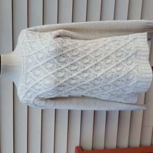 BIANCA B. Sweater